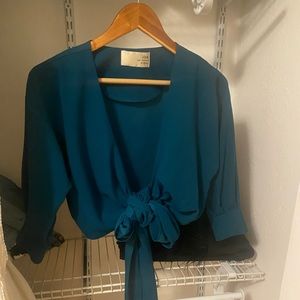 Beautiful Teal Wrap Blouse by J.O.A. Size Small
